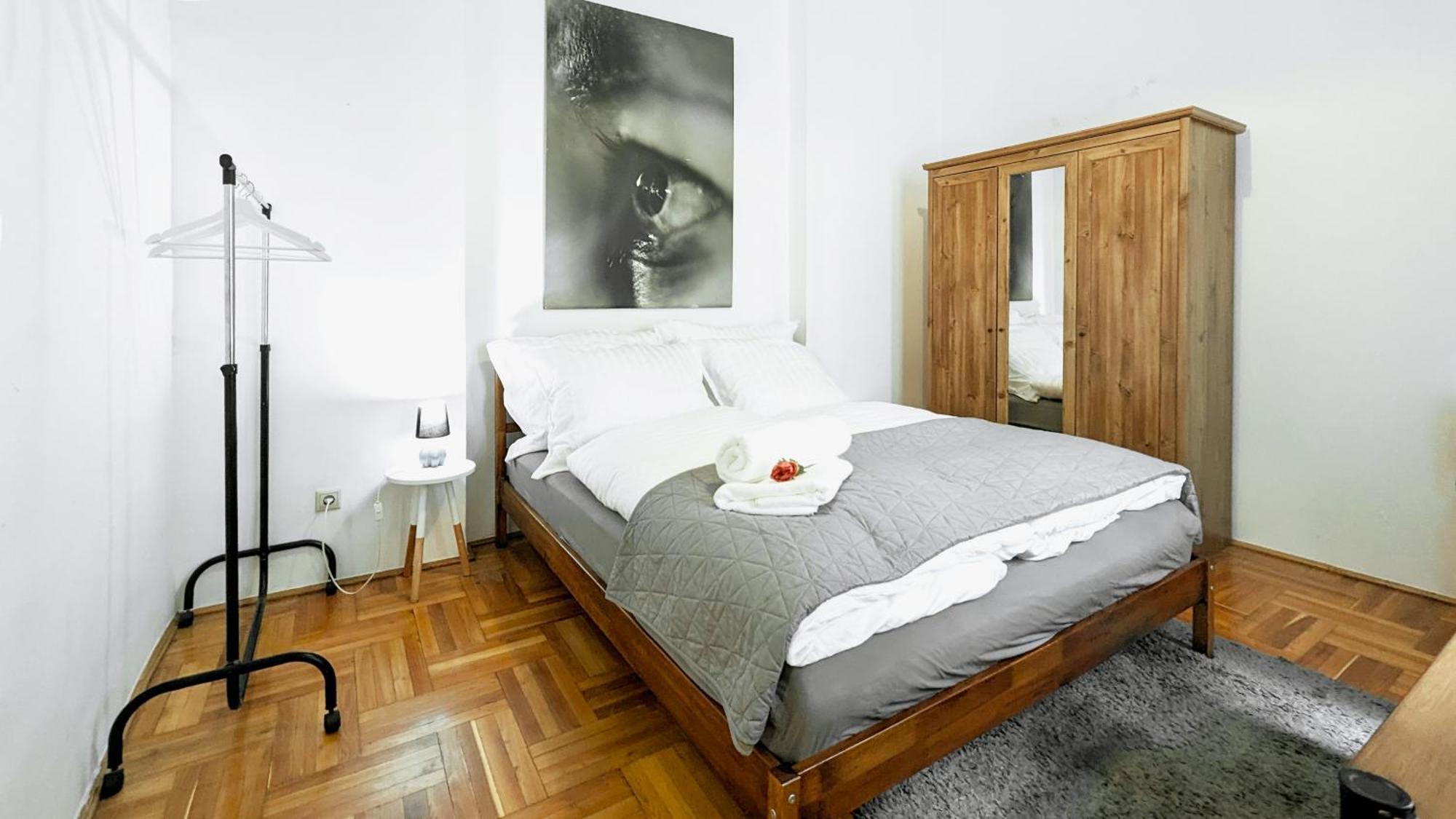 Heart Of The City, Entire Very Big Apartment Budapeste Exterior foto