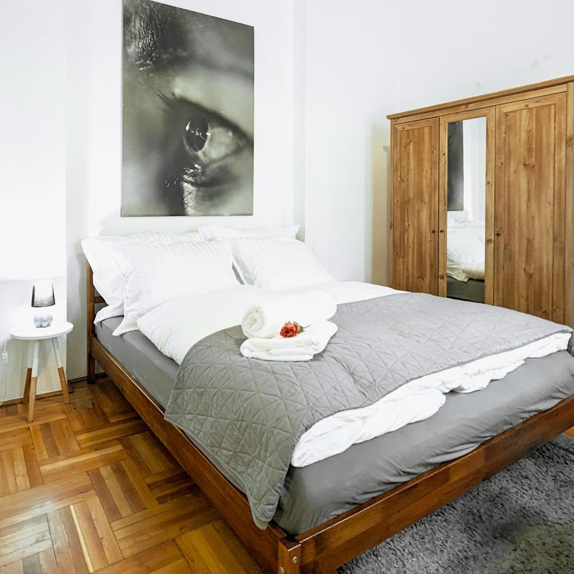 Heart Of The City, Entire Very Big Apartment Budapeste Exterior foto