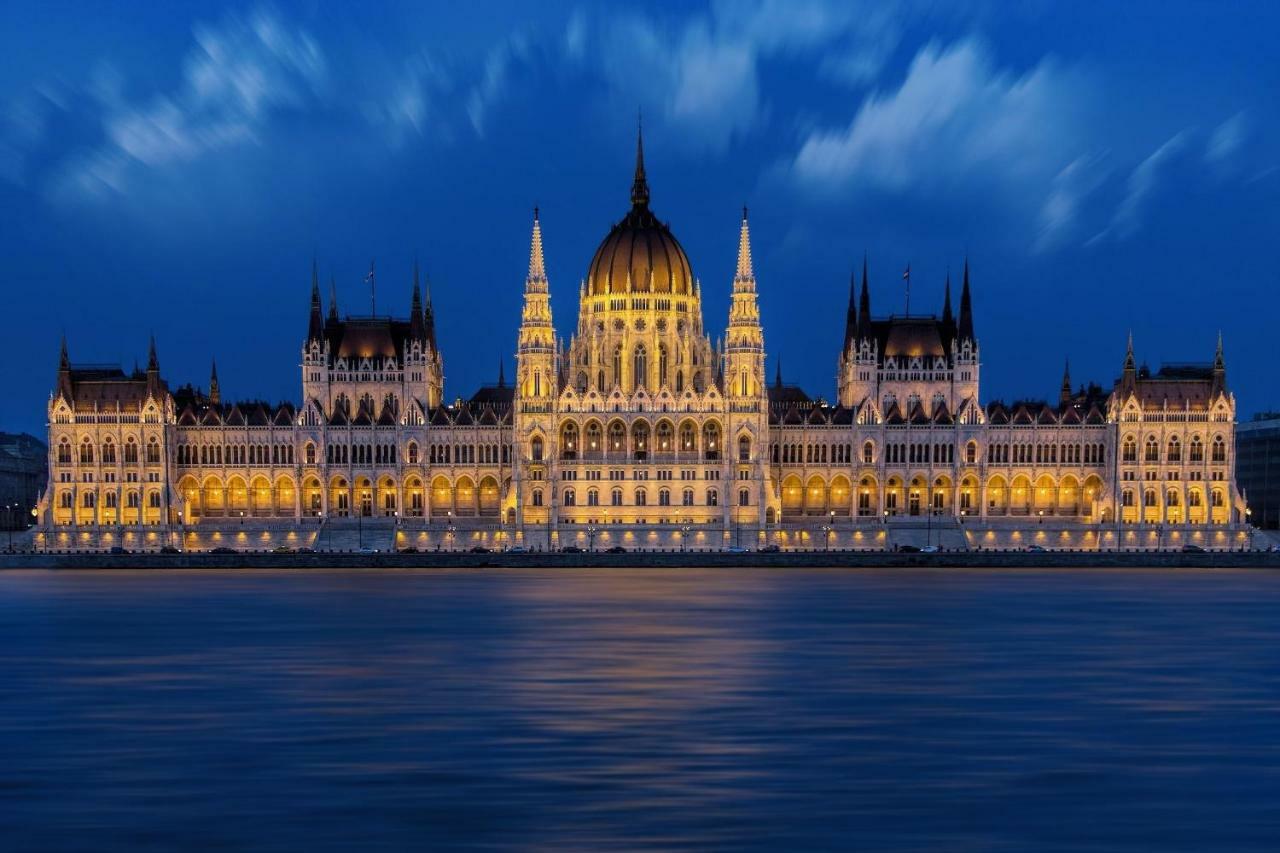 Heart Of The City, Entire Very Big Apartment Budapeste Exterior foto